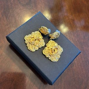 Chanel vintage gold plated earrings